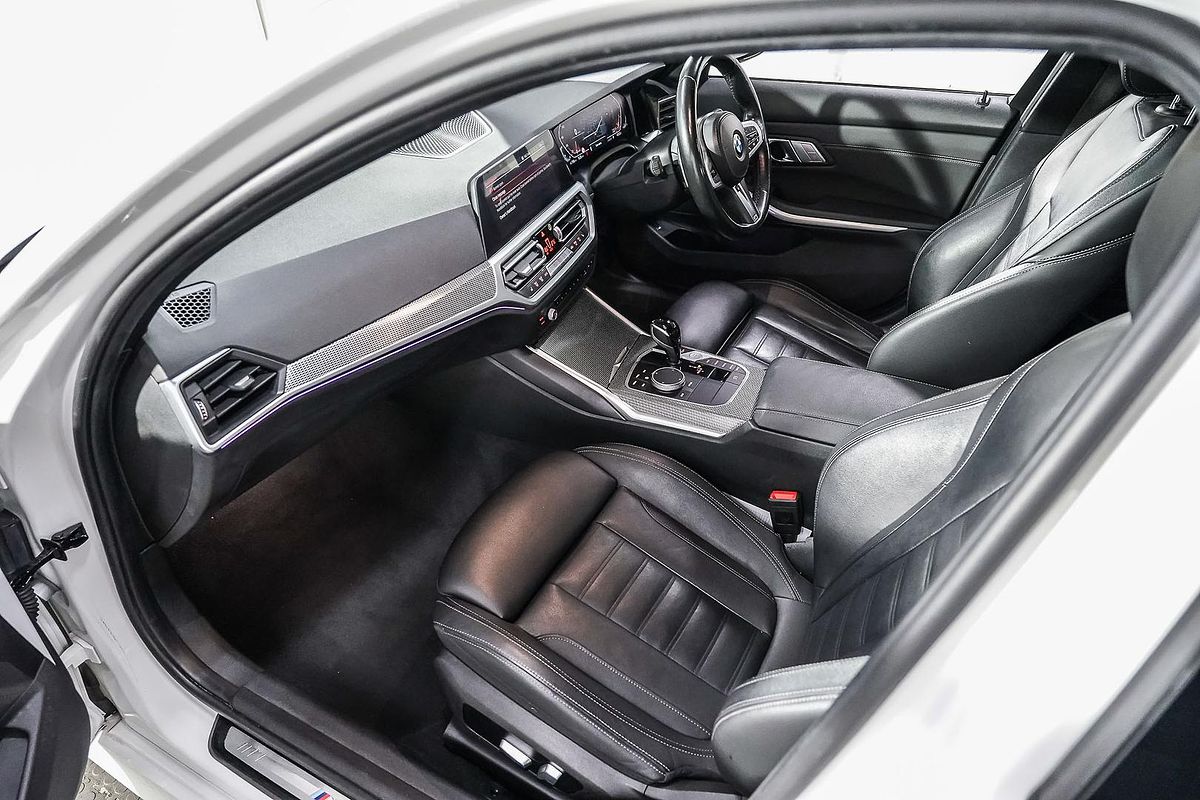 2022 BMW 3 Series 330i M Sport G20