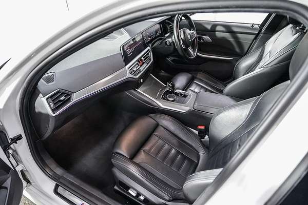 2022 BMW 3 Series 330i M Sport G20