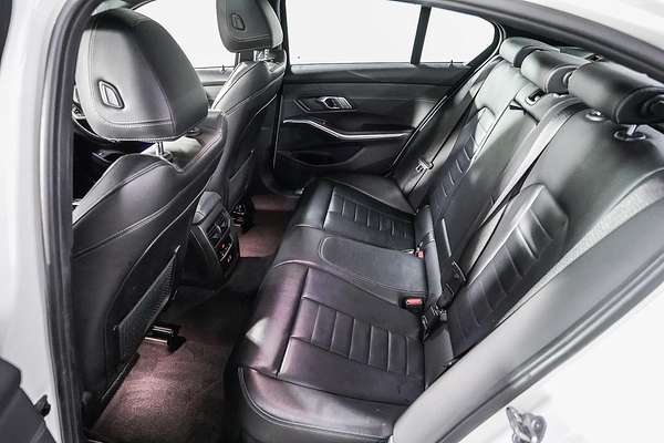 2022 BMW 3 Series 330i M Sport G20