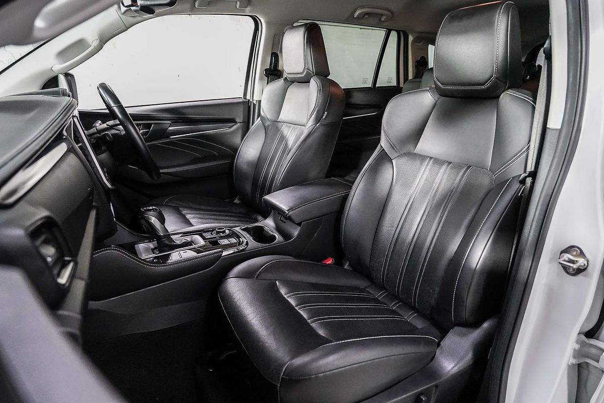 2023 Isuzu MU-X LS-T