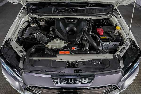2023 Isuzu MU-X LS-T
