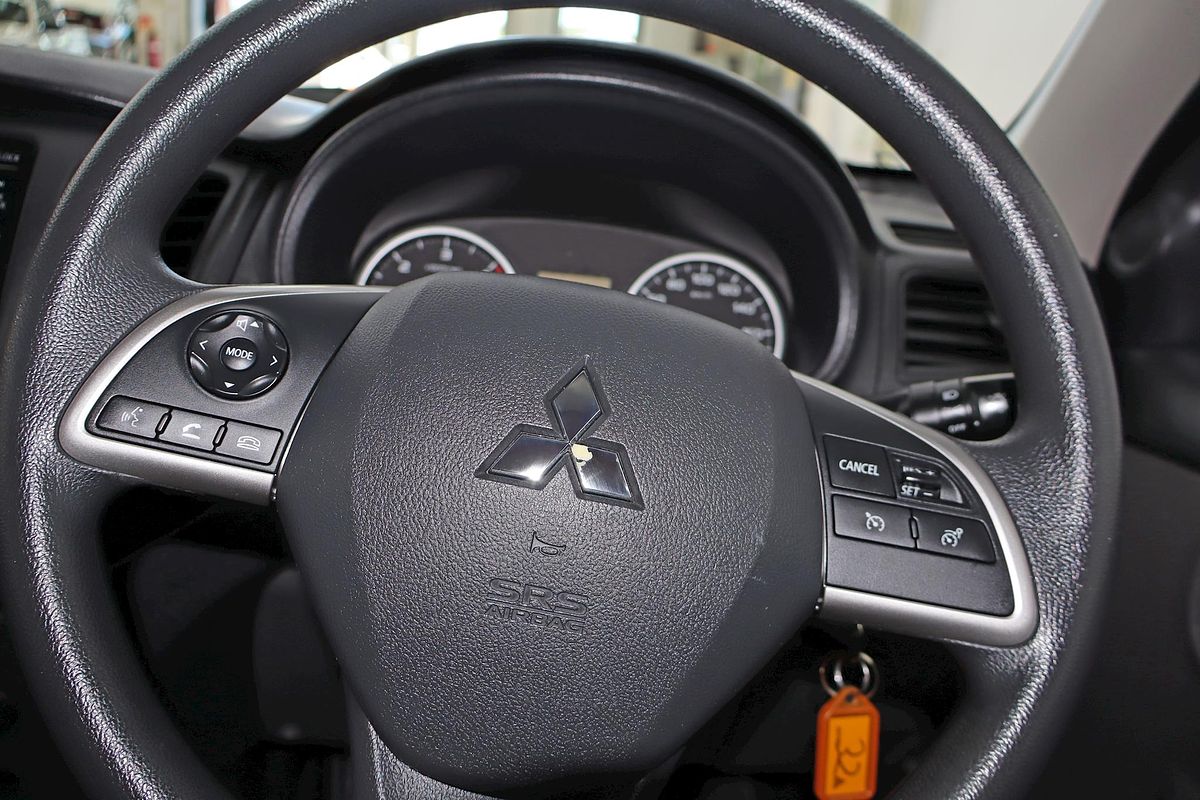 2018 Mitsubishi Triton GLX MQ 4X4
