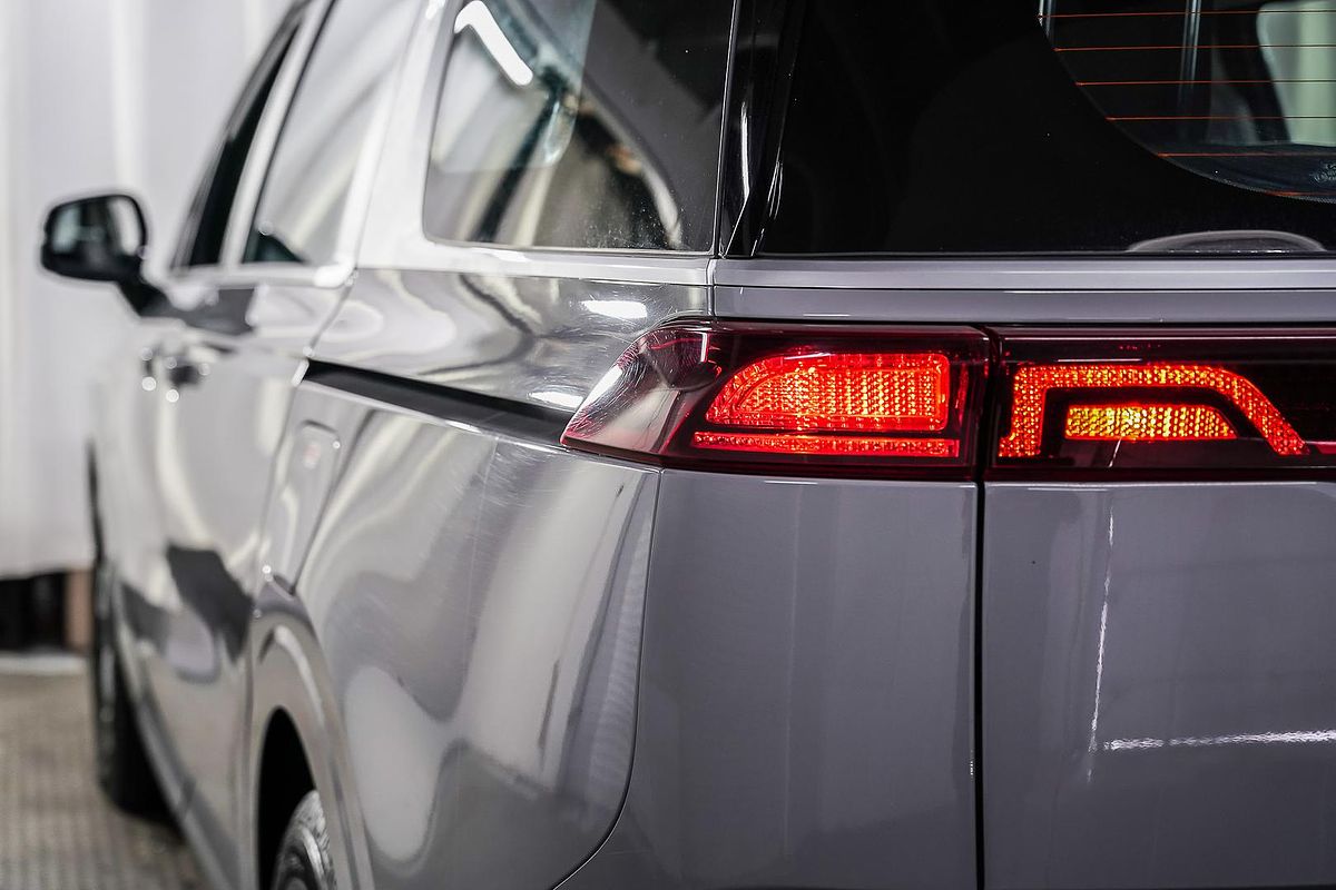 2022 Kia Carnival S KA4