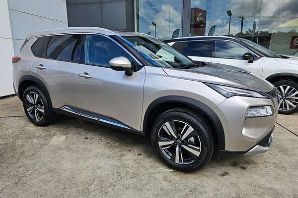 2025 Nissan X-TRAIL Ti T33