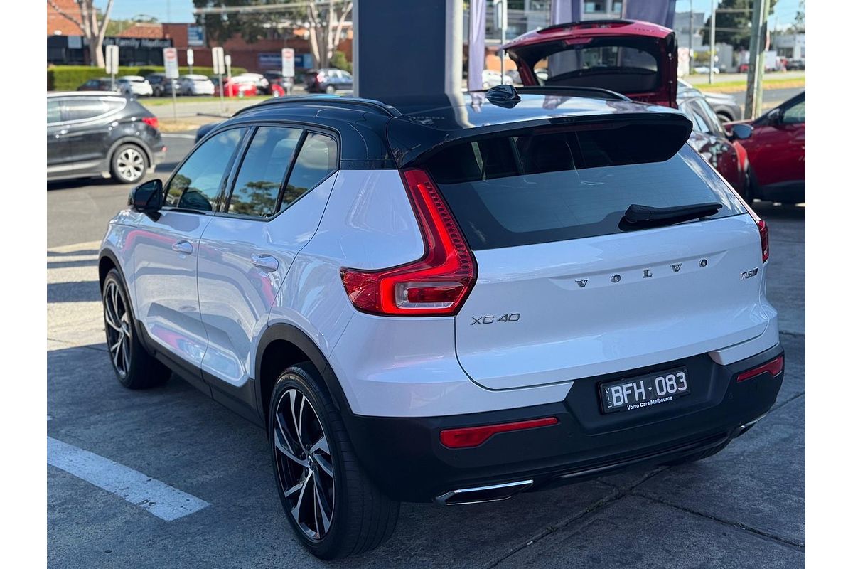2019 Volvo XC40 T5 R-Design