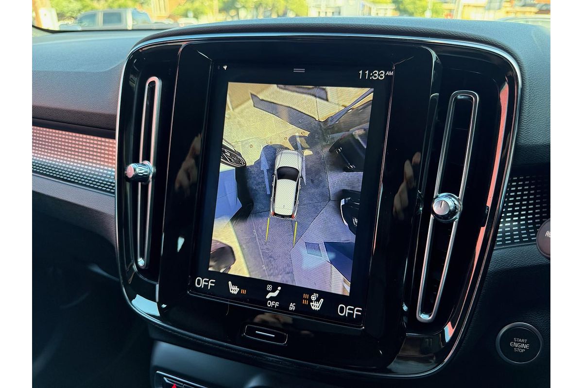 2019 Volvo XC40 T5 R-Design