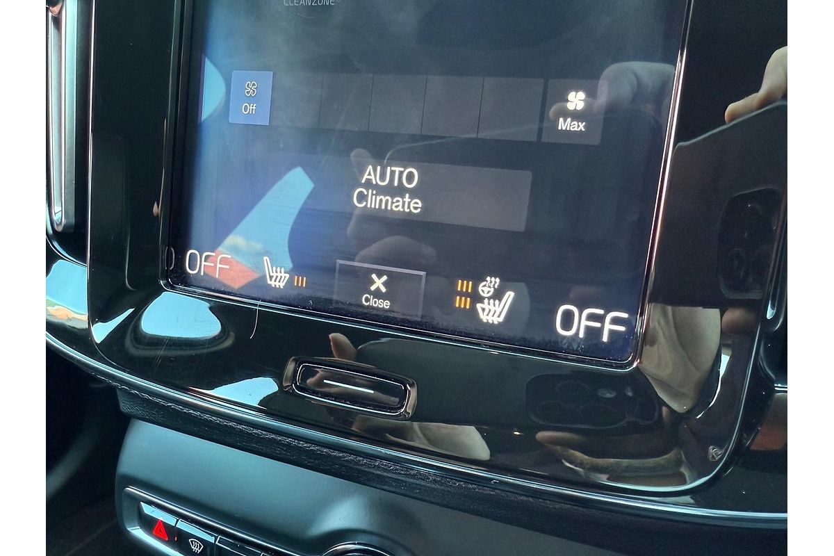2019 Volvo XC40 T5 R-Design
