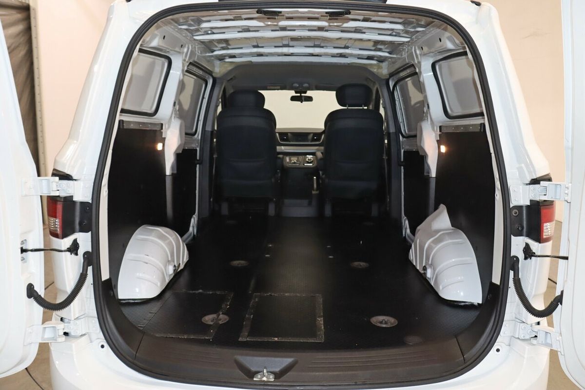2023 LDV G10 + SV7C