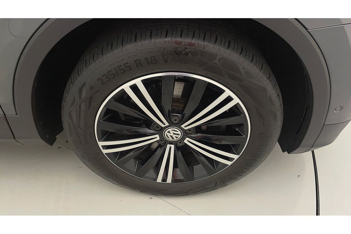 2017 Volkswagen Tiguan 132TSI Adventure 5N