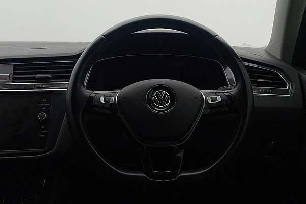 2017 Volkswagen Tiguan 132TSI Adventure 5N