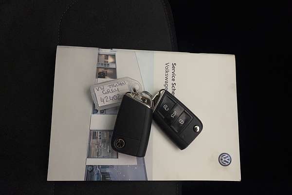 2017 Volkswagen Tiguan 132TSI Adventure 5N