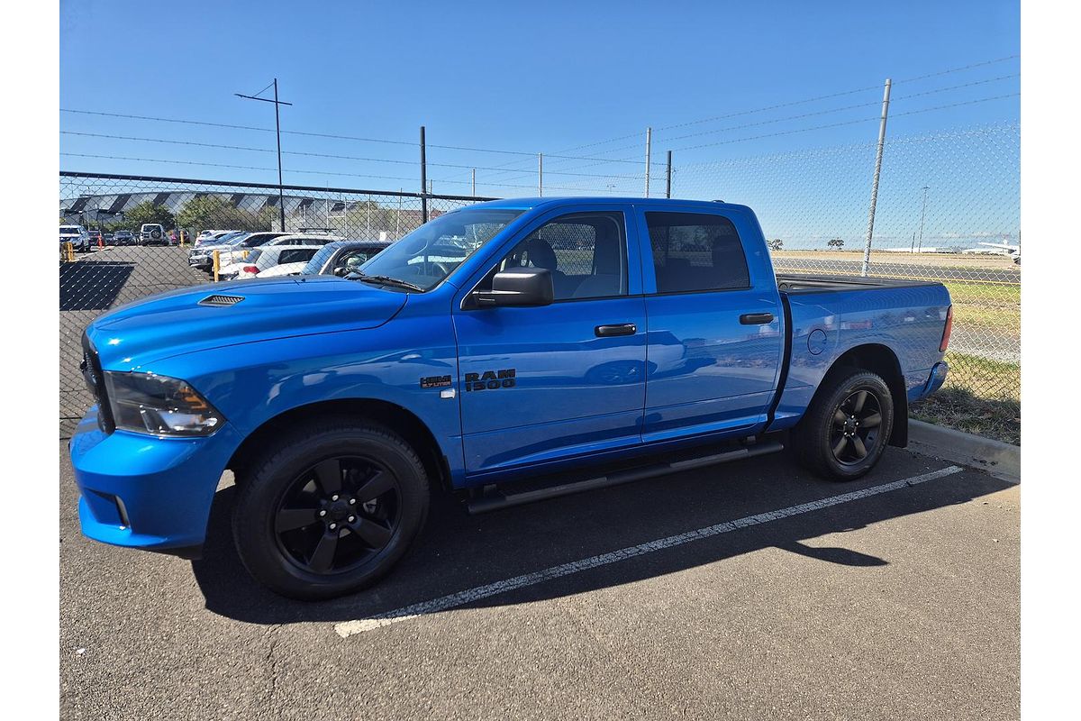 2022 RAM 1500 Express DS 4X4 SWB