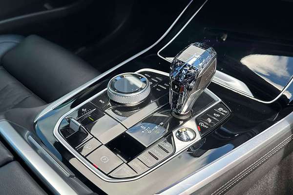 2022 BMW X7 M50i G07