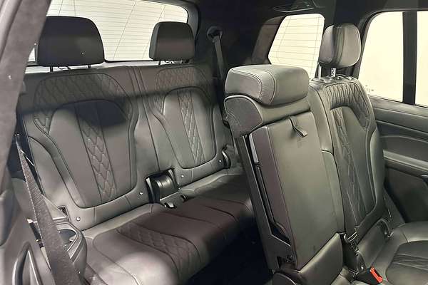 2022 BMW X7 M50i G07