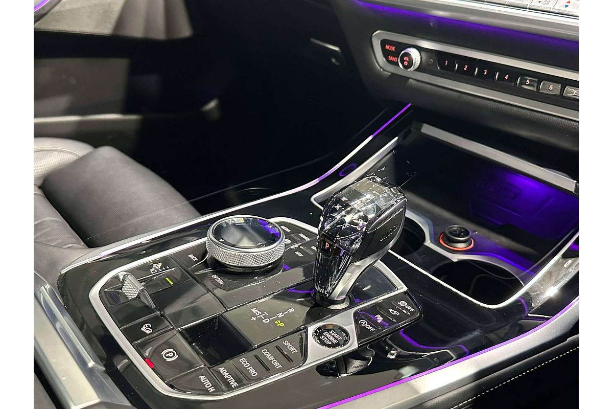2022 BMW X7 M50i G07