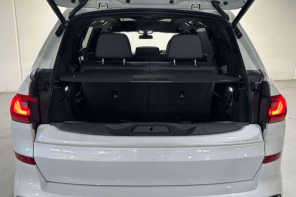 2022 BMW X7 M50i G07