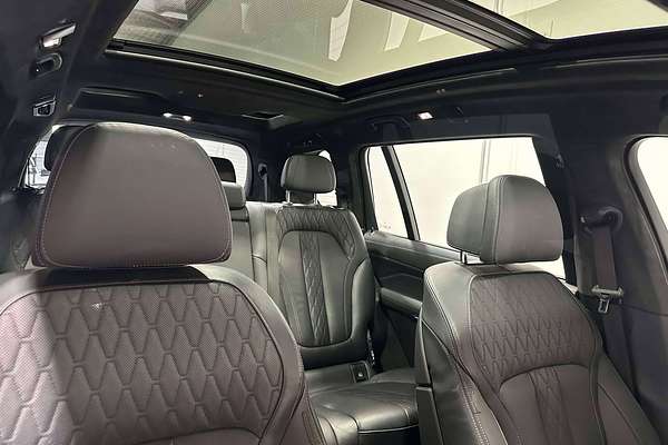 2022 BMW X7 M50i G07