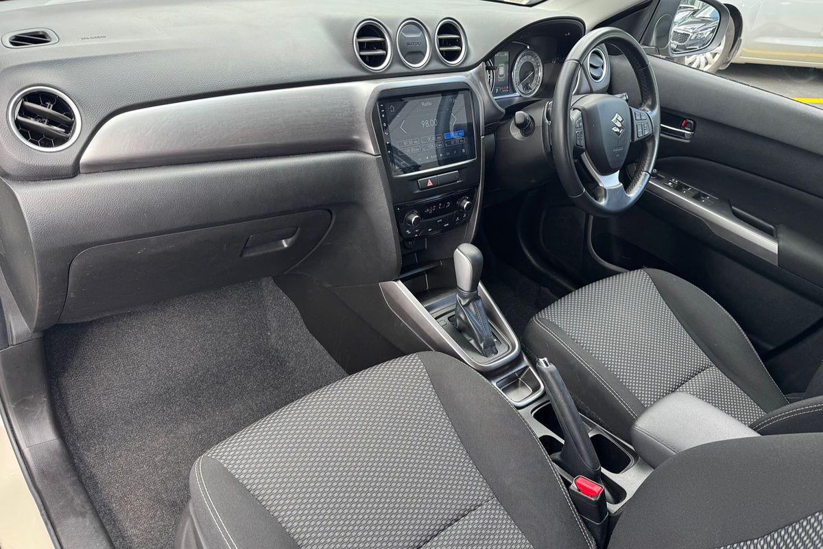 2022 Suzuki Vitara LY Series II