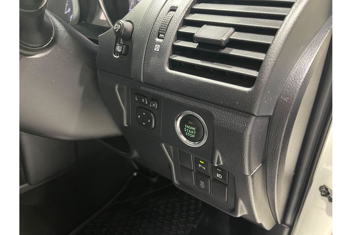 2017 Toyota Landcruiser Prado Altitude GDJ150R