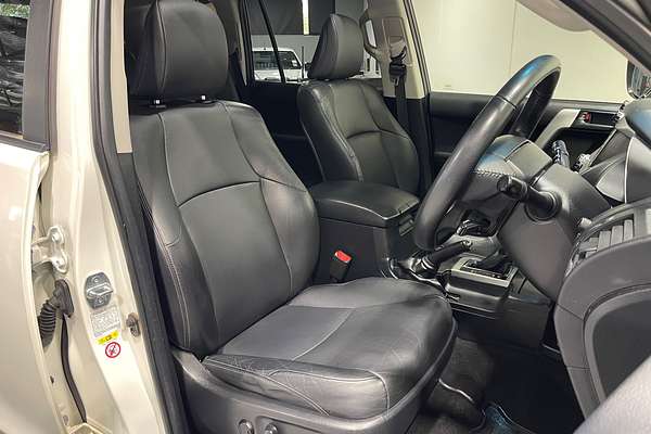 2017 Toyota Landcruiser Prado Altitude GDJ150R