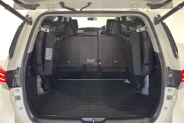 2018 Toyota Fortuner Crusade GUN156R