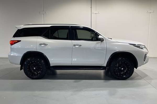 2018 Toyota Fortuner Crusade GUN156R