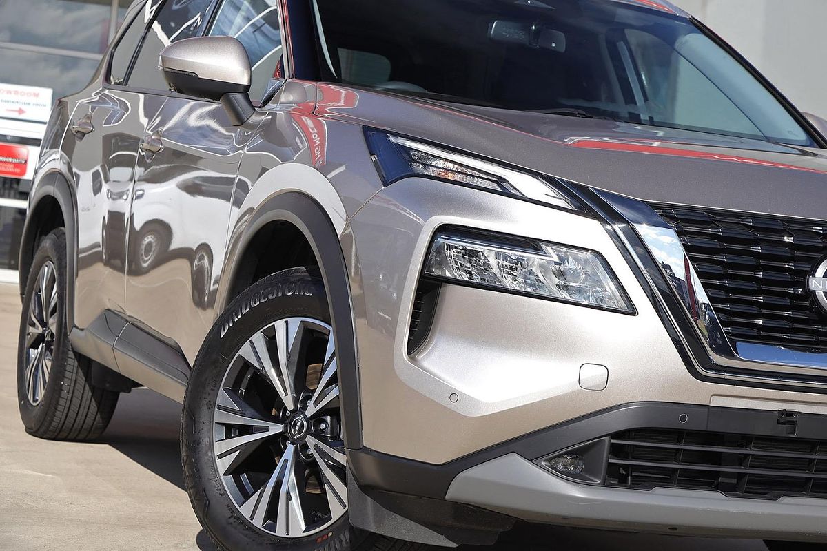 2024 Nissan X-TRAIL ST-L T33