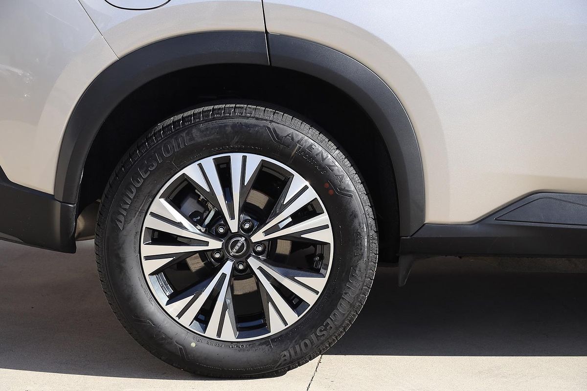 2024 Nissan X-TRAIL ST-L T33