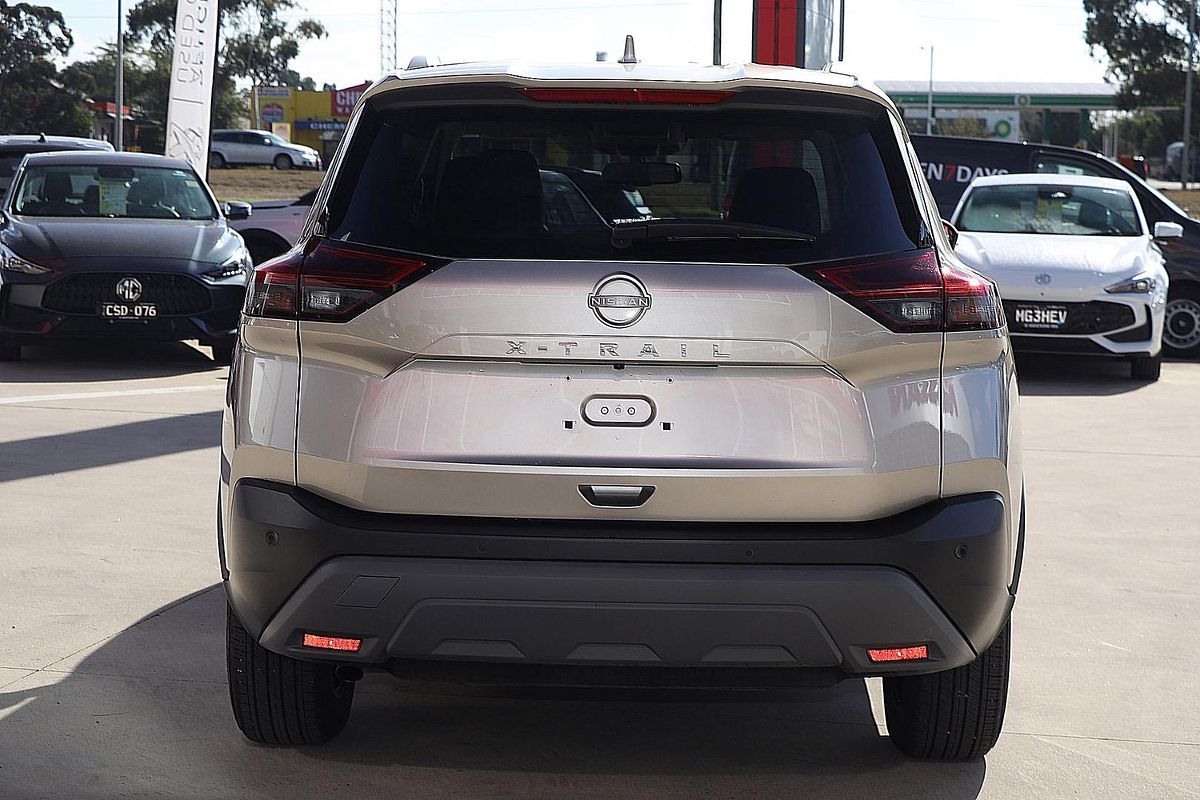 2024 Nissan X-TRAIL ST-L T33