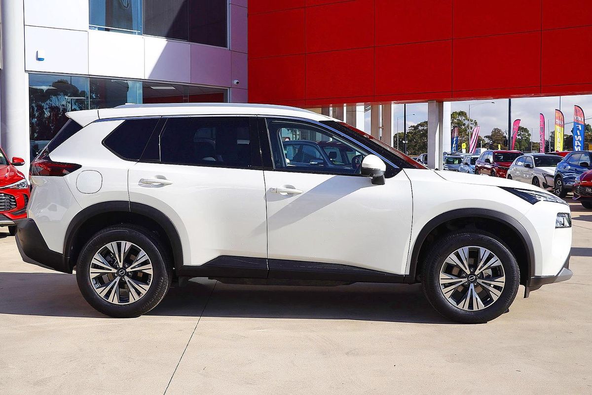 2025 Nissan X-TRAIL ST-L T33