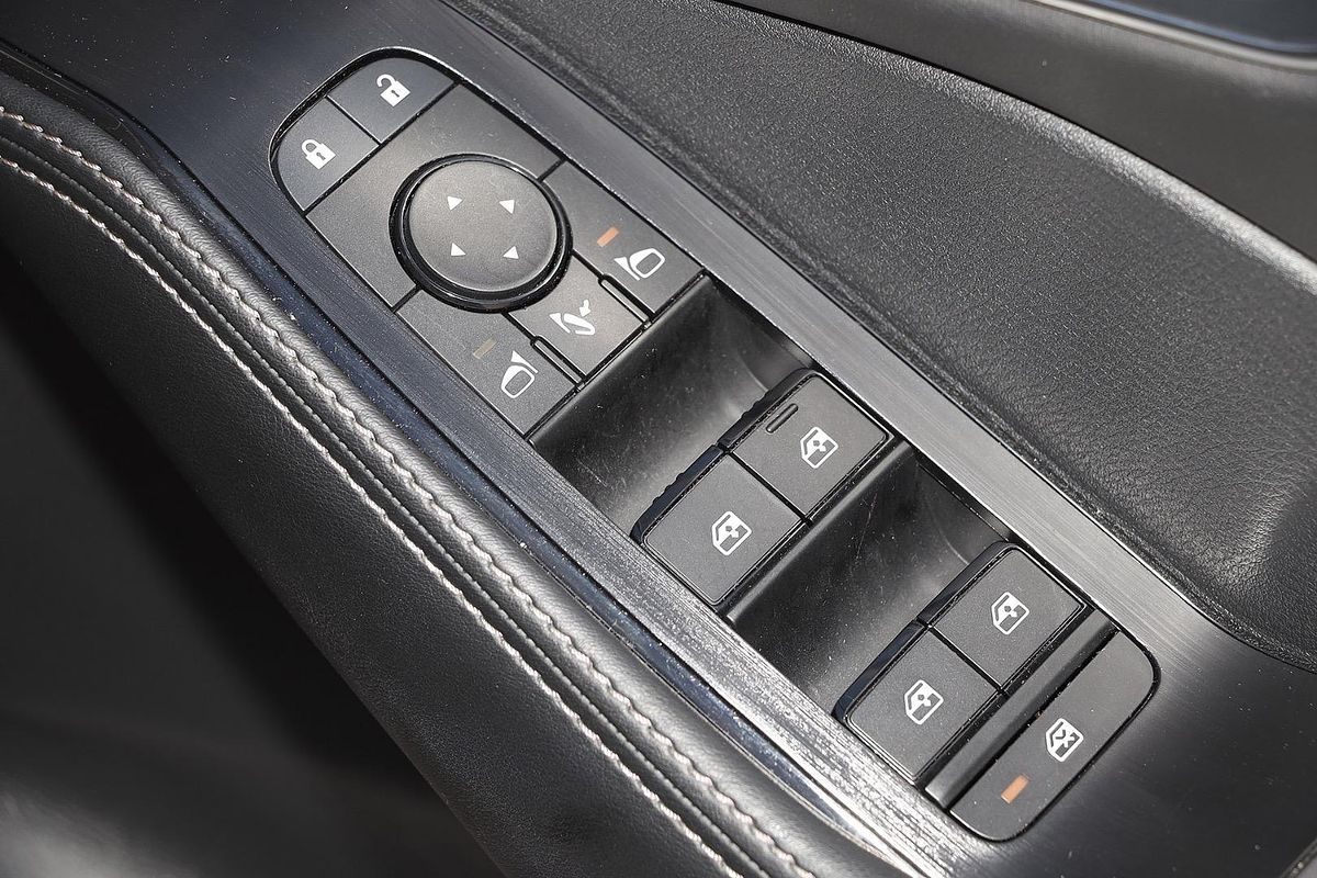 2024 Nissan X-TRAIL ST-L T33