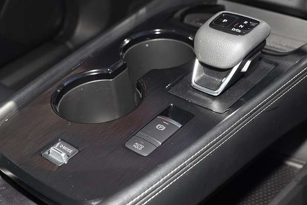 2025 Nissan X-TRAIL ST-L T33