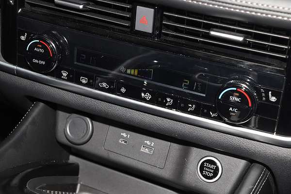 2025 Nissan X-TRAIL ST-L T33
