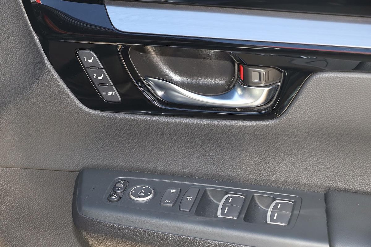 2023 Honda CR-V VTi LX RS