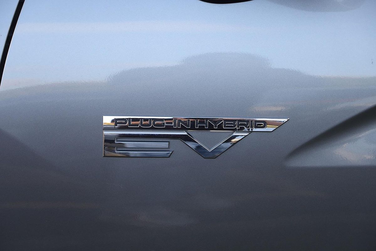 2022 Mitsubishi Eclipse Cross PHEV ES YB