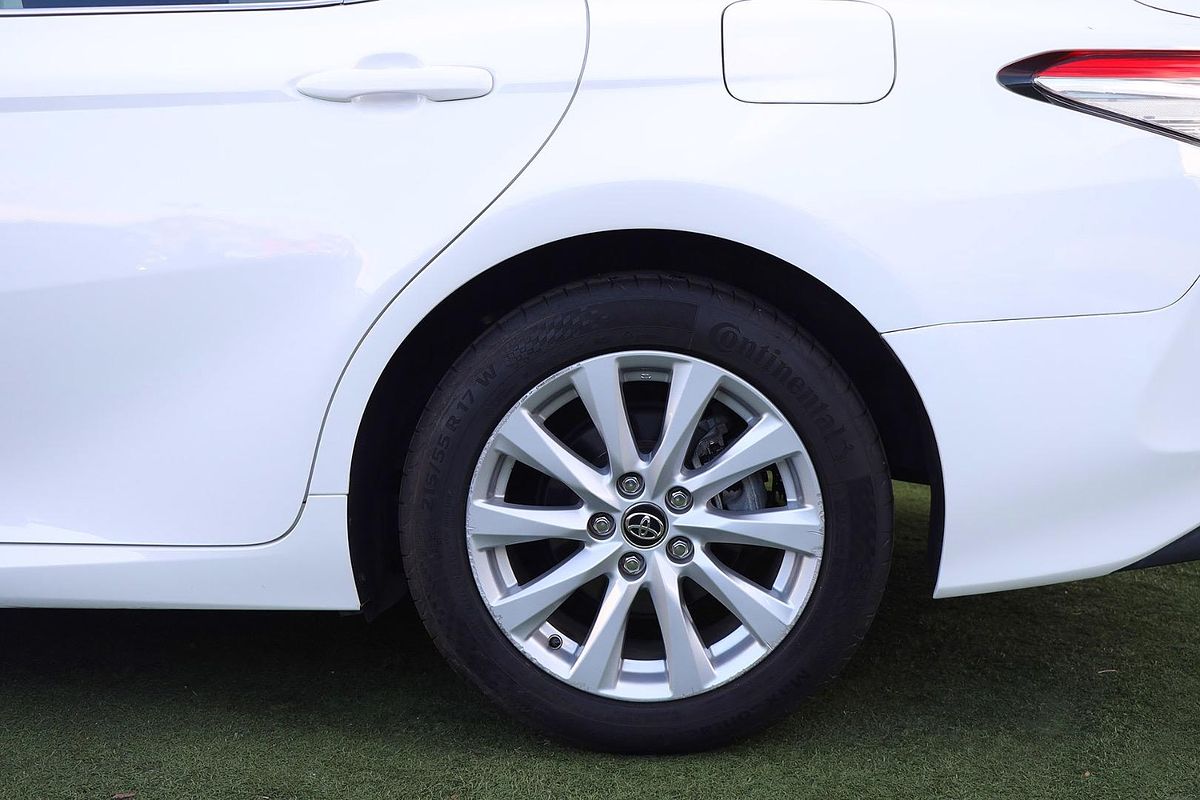 2018 Toyota Camry Ascent ASV70R