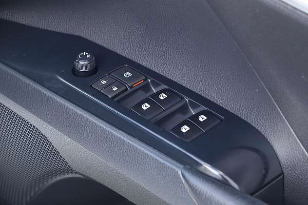 2018 Toyota Camry Ascent ASV70R
