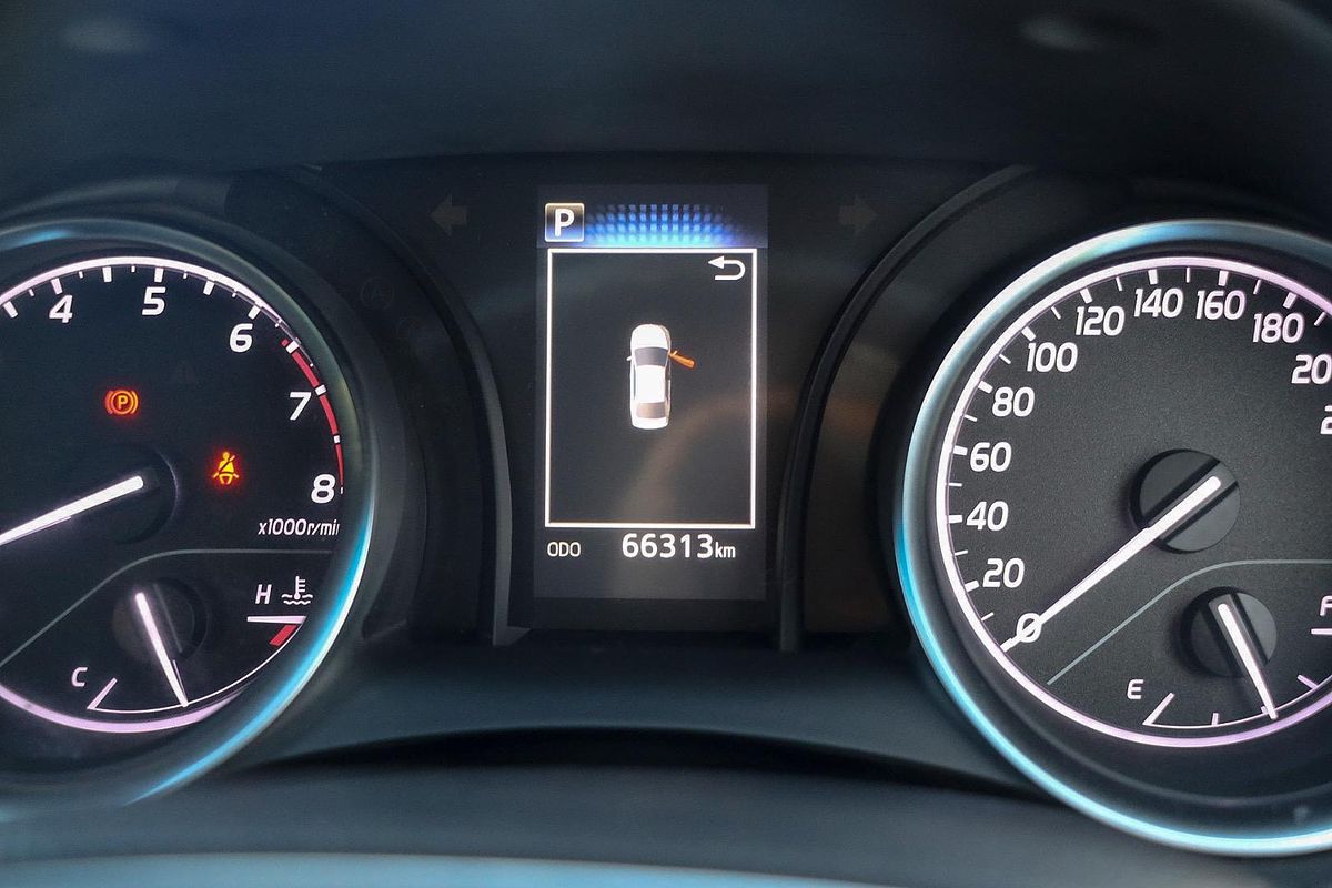 2018 Toyota Camry Ascent ASV70R