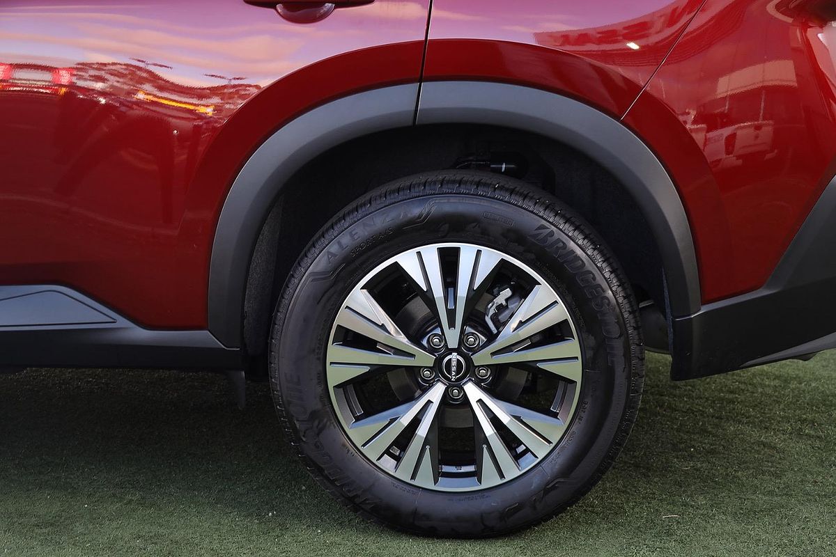 2024 Nissan X-TRAIL ST-L T33