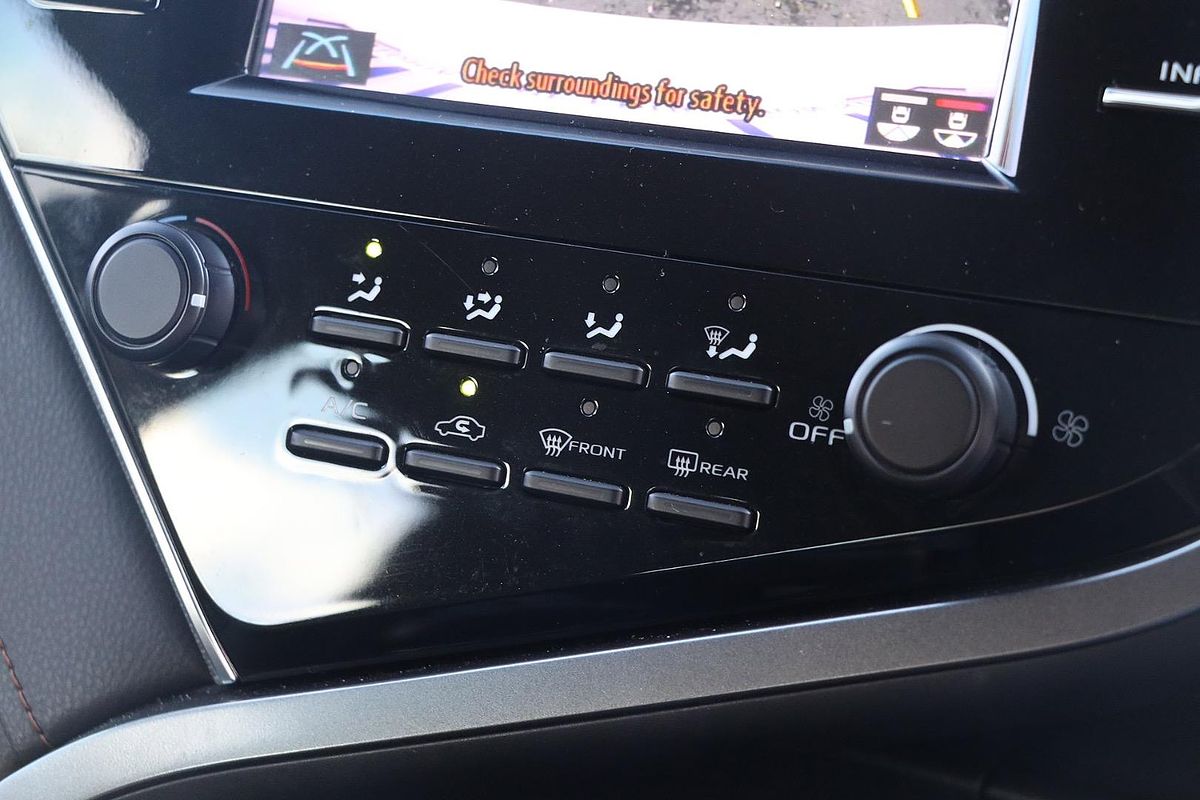2018 Toyota Camry Ascent ASV70R
