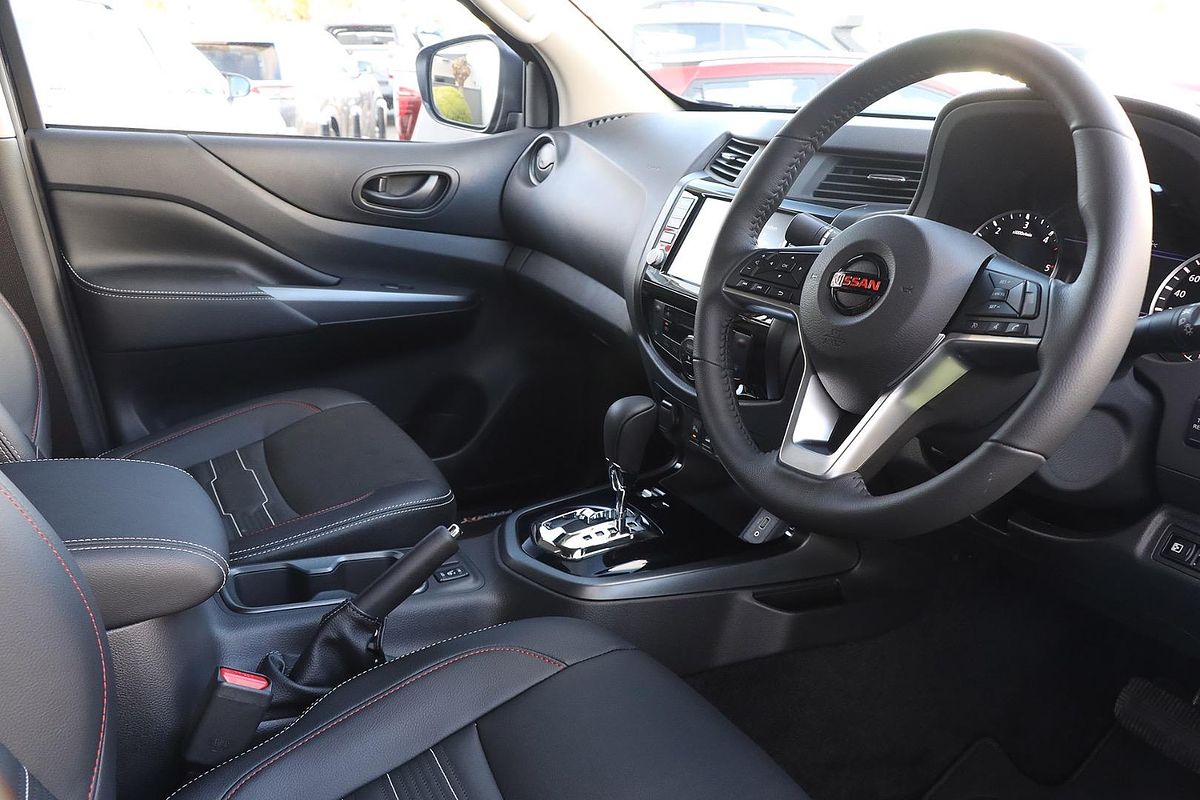 2024 Nissan Navara PRO-4X Warrior D23 4X4
