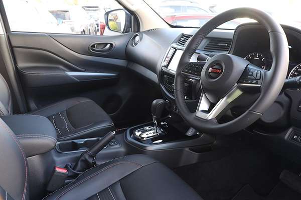 2024 Nissan Navara PRO-4X Warrior D23 4X4