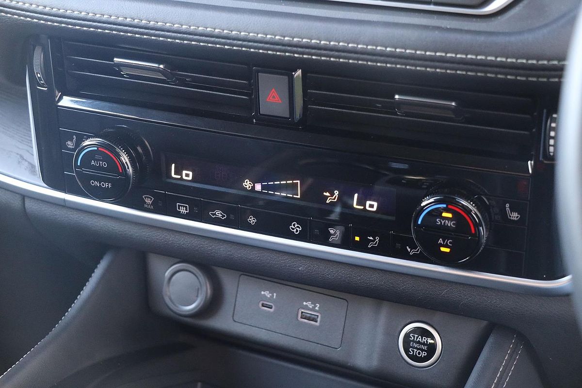 2024 Nissan X-TRAIL ST-L T33