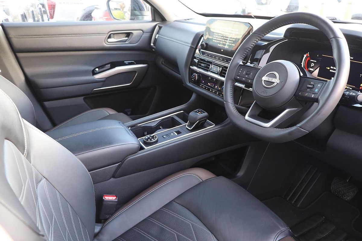 2024 Nissan Pathfinder Ti-L R53