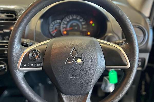 2018 Mitsubishi Mirage ES LA