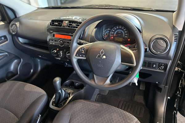 2018 Mitsubishi Mirage ES LA