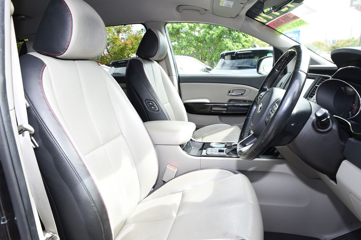2018 Kia Carnival Platinum YP