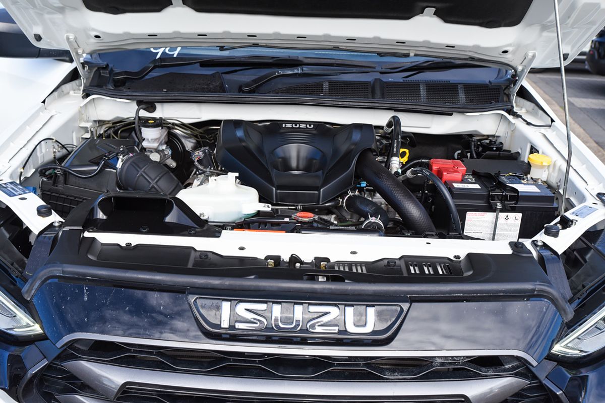 2021 Isuzu MU-X LS-M
