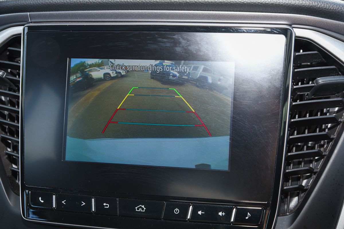 2021 Isuzu MU-X LS-M