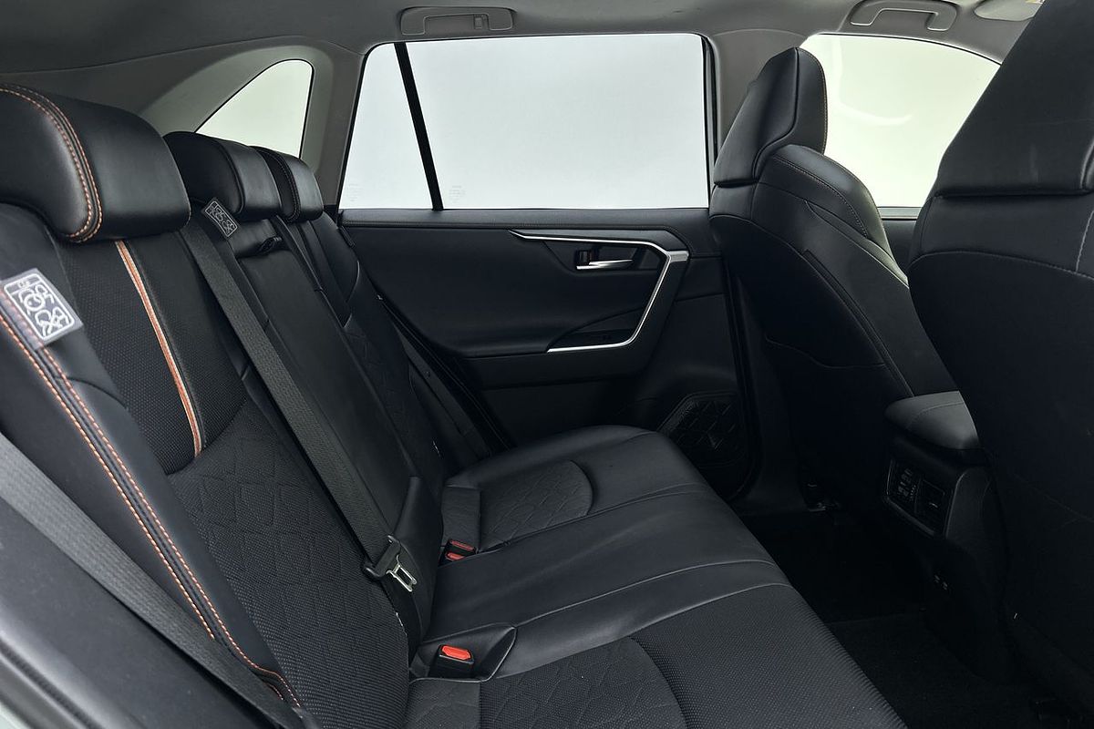 2020 Toyota RAV4 Edge AXAA54R
